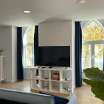 A Casa Da Praca - The Square House 3*
