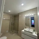 A Casa Da Praca - The Square House 3* מירנדה דו קורבו