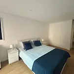 A Casa Da Praca - The Square House 3*