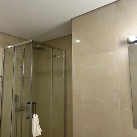 A Casa Da Praca - The Square House 3*