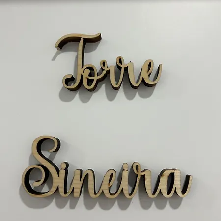 A Casa Da Praca - The Square House