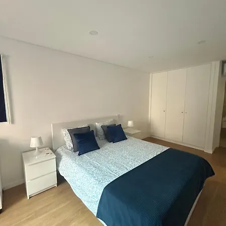 A Casa Da Praca - The Square House 3*