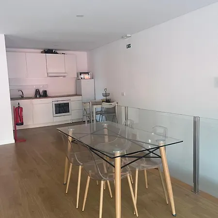 A Casa Da Praca - The Square House 3*