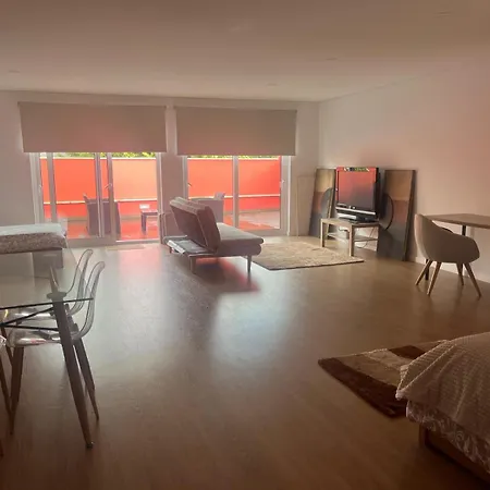 A Casa Da Praca - The Square House 3*