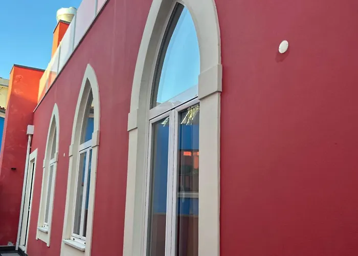 Alojamento de Acomodação e Pequeno-almoço A Casa Da Praça - The Square House Miranda do Corvo