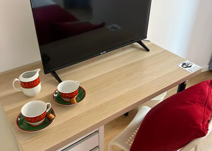 A Casa Da Praca - The Square House 3* מירנדה דו קורבו